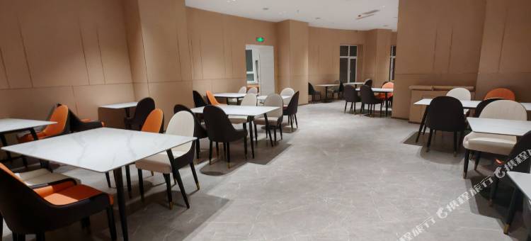 潮漫酒店(吉林松花江火车站店)图片