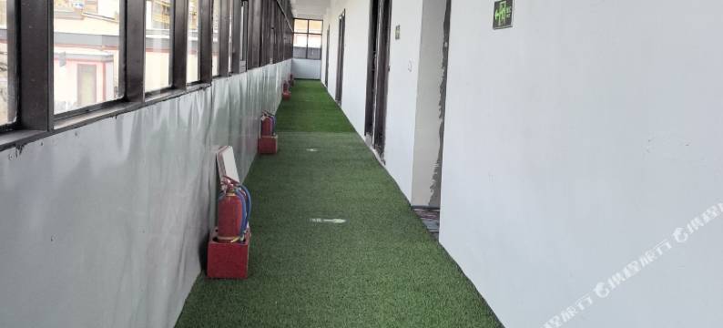 尼玛仁和酒店图片