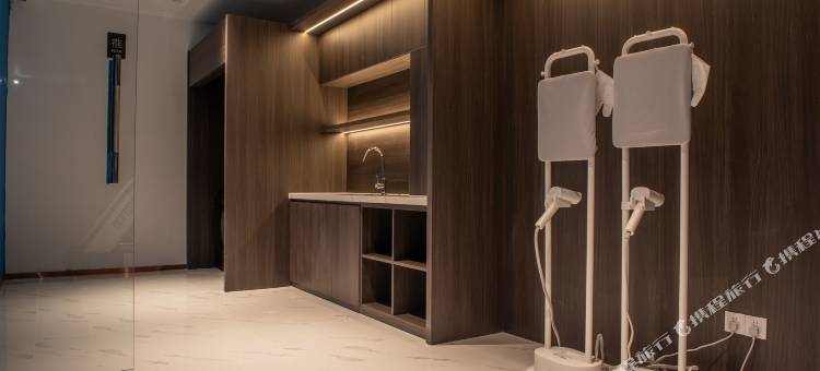 朗丽兹酒店(西安西京医院胡家庙地铁站店)图片