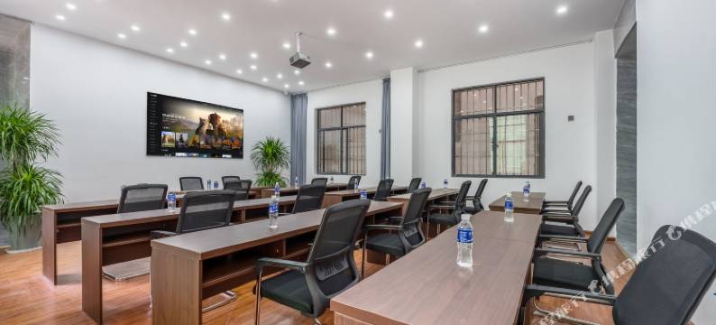 悦途拾光酒店图片