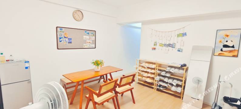 盼达青旅(江汉路步行街店)图片