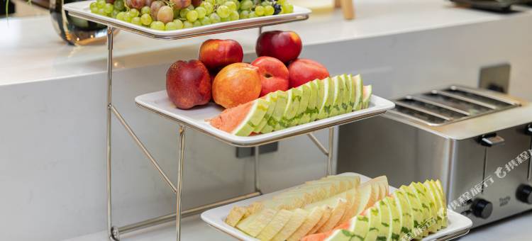 伊宁上海城六星街丽呈酒店图片