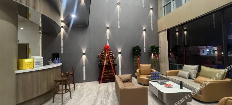 盐池万悦水晶酒店图片