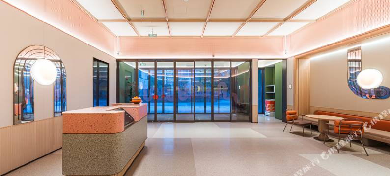 桔子酒店(上海淀山湖大道地铁站店)图片