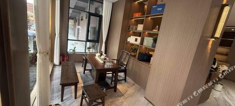 兰考朗廷假日酒店图片