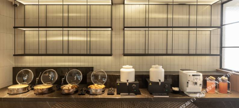 SFEEL设计师旗舰店(广州番禺长隆万博中心店)图片