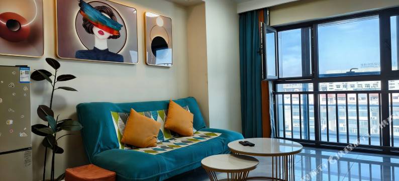 拾光民宿(通辽站双玺国际店)图片