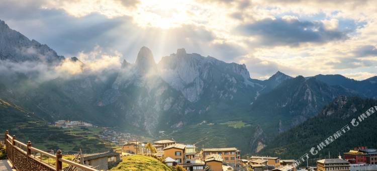 日出㇑Asher鉴山•山宿(达日观景台店)图片