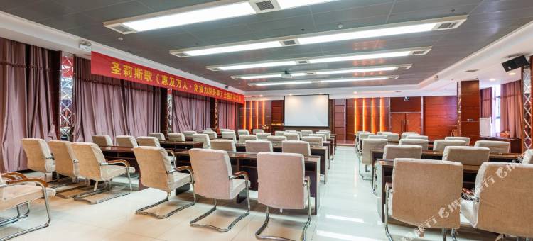 松泰酒店(黄冈科技职业学院店)图片