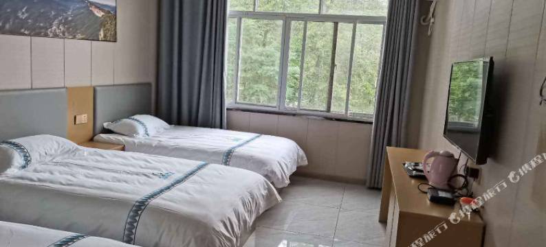 剑阁川游酒店图片