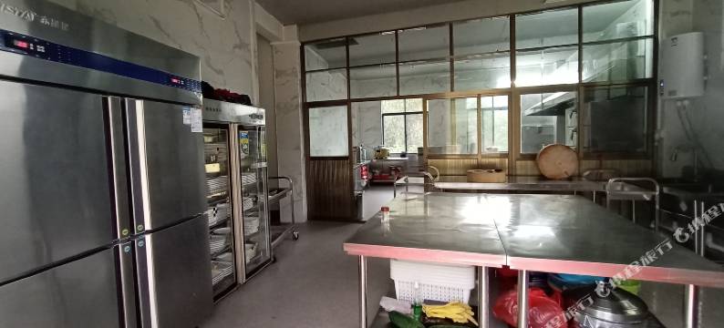 防城港杜鹃江山庄(滩营乡那林村店)图片
