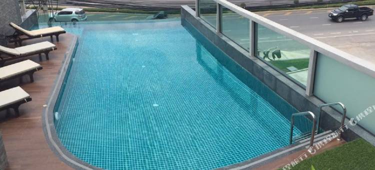 华欣瑞奇酒店(Riche Hua Hin Hotel)图片