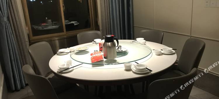 凯里亚德酒店(郑州高铁东站郑东万象城店)图片