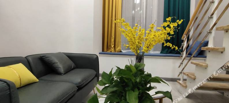 觅途Loft国际公寓(长春中东红街店)图片