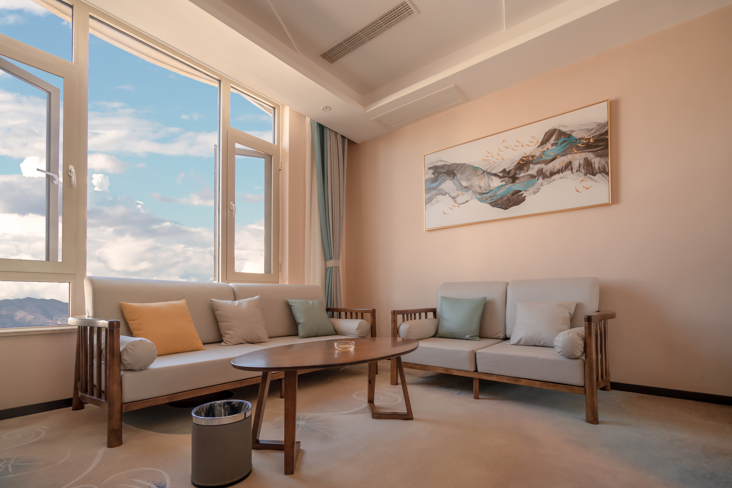 LU YUN HotelOver view