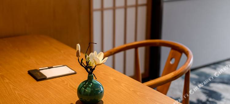 索享酒店SHotel(怀集高铁站商业步行街店)图片