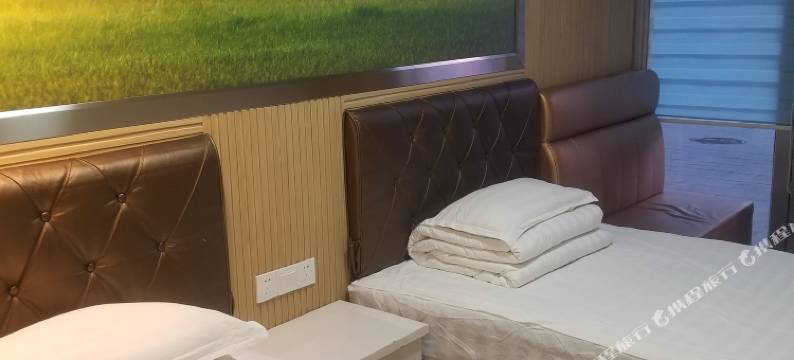 乌拉盖畅游草原快捷酒店图片