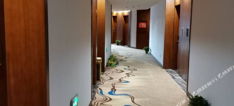 彩尚酒店(银川火车站第六中学店)图片