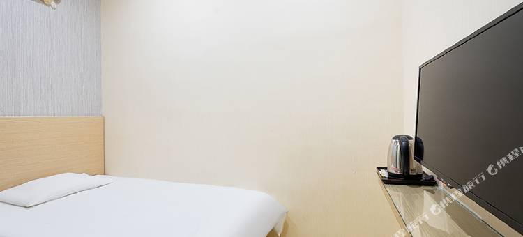 99优选酒店(上海殷高路财经大学地铁站店)图片