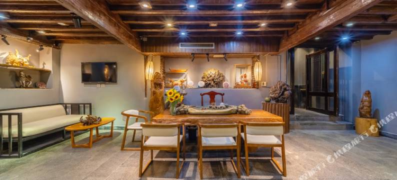 洛雲阁·观古城全景美宿图片