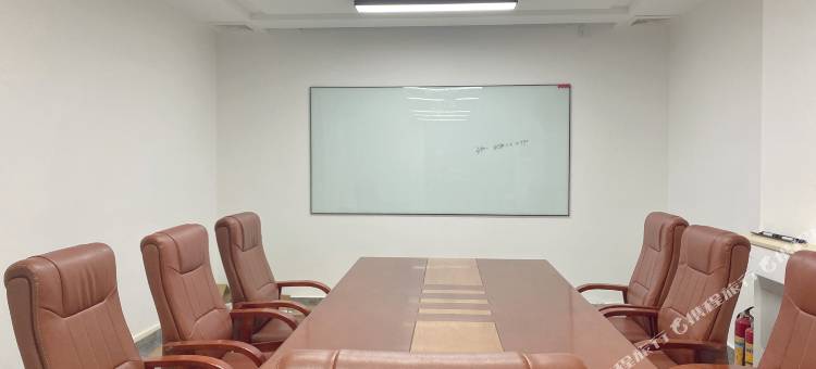 逸米酒店(深圳坂田北地铁站店)图片