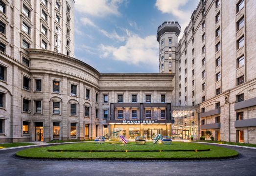 上海金桥佳友美居酒店外景图