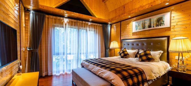 花筑·天颐湖木屋岛度假酒店(岱岳区店)图片