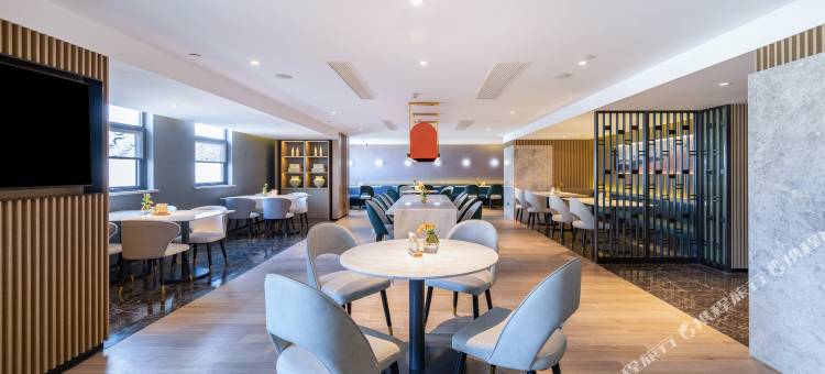 连云港海洋大学苍梧路亚朵酒店图片