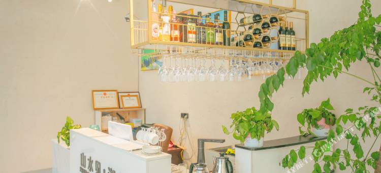 泸沽湖山水见·湖景酒店(达祖码头店)图片
