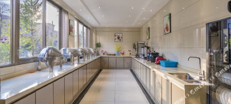 芳园时尚酒店(龙岩高铁站第二医院店)图片