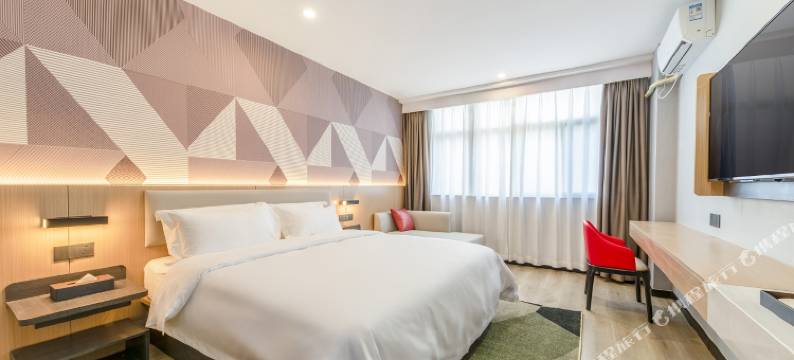 柏曼酒店(潍坊火车站泰华城店)图片