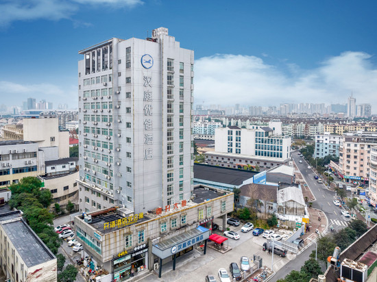 汉庭优佳酒店(宁波火车站北广场店)