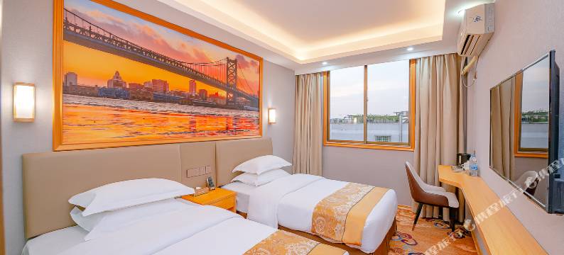 城市银豪酒店(南宁二十四中北湖北路地铁站店)图片