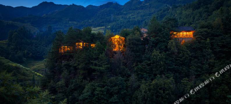 从江加榜云上梯田景观酒店图片