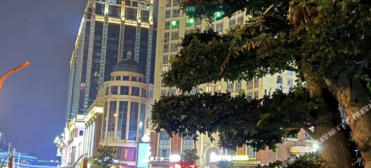 Biubiu电竞酒店(淮海环球港高铁东站店)图片