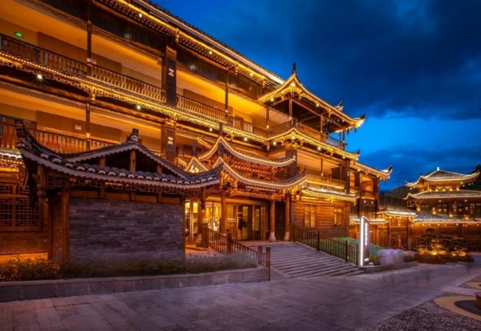 西江蝴蝶妈妈酒店外景图