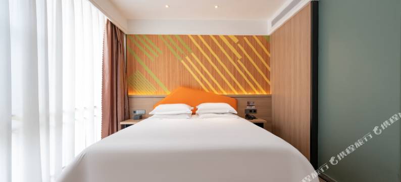 IU酒店(淄博柳泉路八大局店)图片