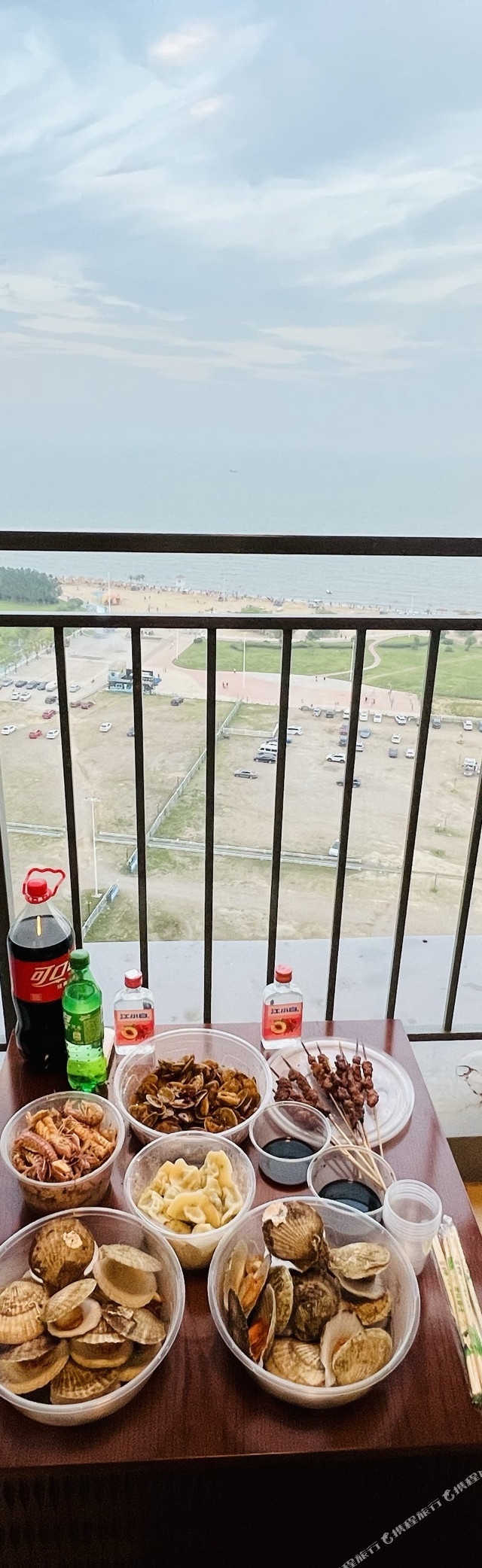 大部分来东戴河选择佳兆业也是冲着环境来的,大部分佳兆业的民宿户型