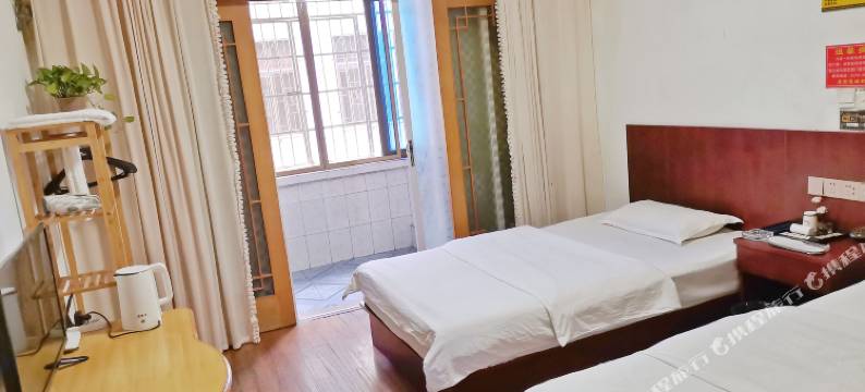 宁波怡坊宾馆(栎社机场店)图片