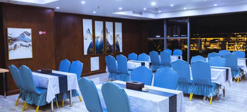 南充巴十酒店图片