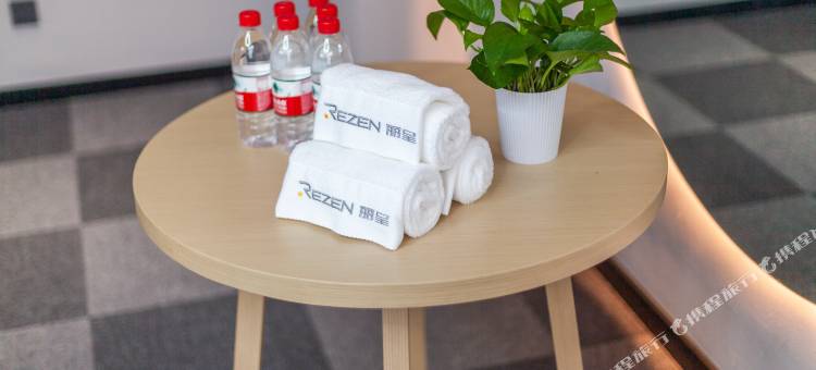 阳泉广阳路丽呈睿轩酒店图片