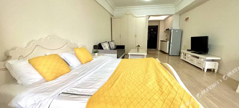 青岛泊悦湾公寓(东方影都融创茂店)图片