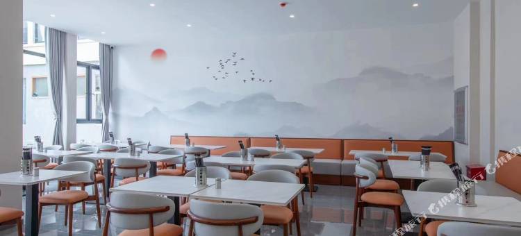 锦焱酒店(建水古城小火车店)图片