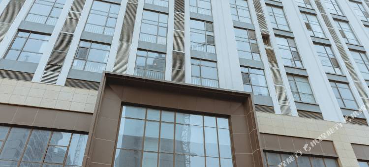 青岛兰亭loft精品公寓(崂山石老人海水浴场店)图片