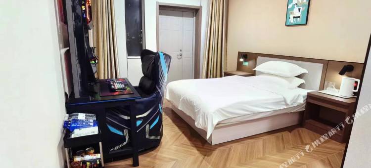 艾森电竞酒店(惠民县第二中学店)图片