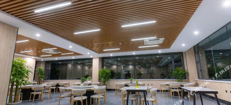都市花园酒店(独山子独库公路零起点店)图片