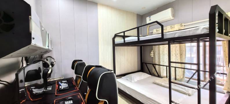 victory维客电竞民宿(武汉光谷广场地铁站店)图片