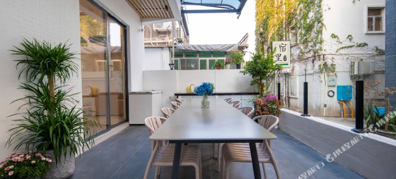 深圳较场尾宿里民宿图片