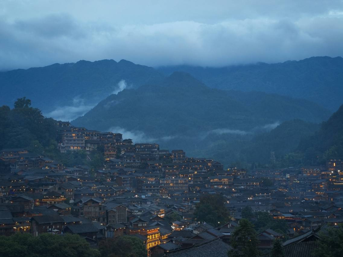 未见·山隅全景美宿(西江千户苗寨景区店)图片