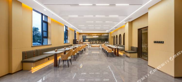 星程西宁曹家堡机场酒店图片